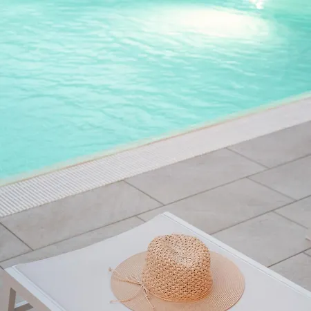 Numeroquattro- Light Blue In Con Giardino E Piscina Apartment *